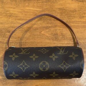 Authentic LV mini papillon pristine condition